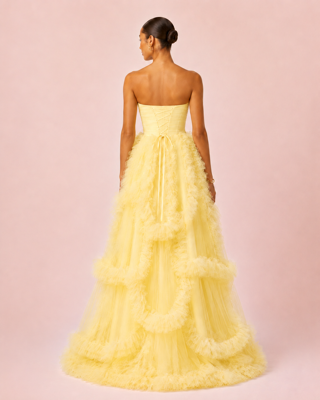 Alia - Longue robe en tulle jaune