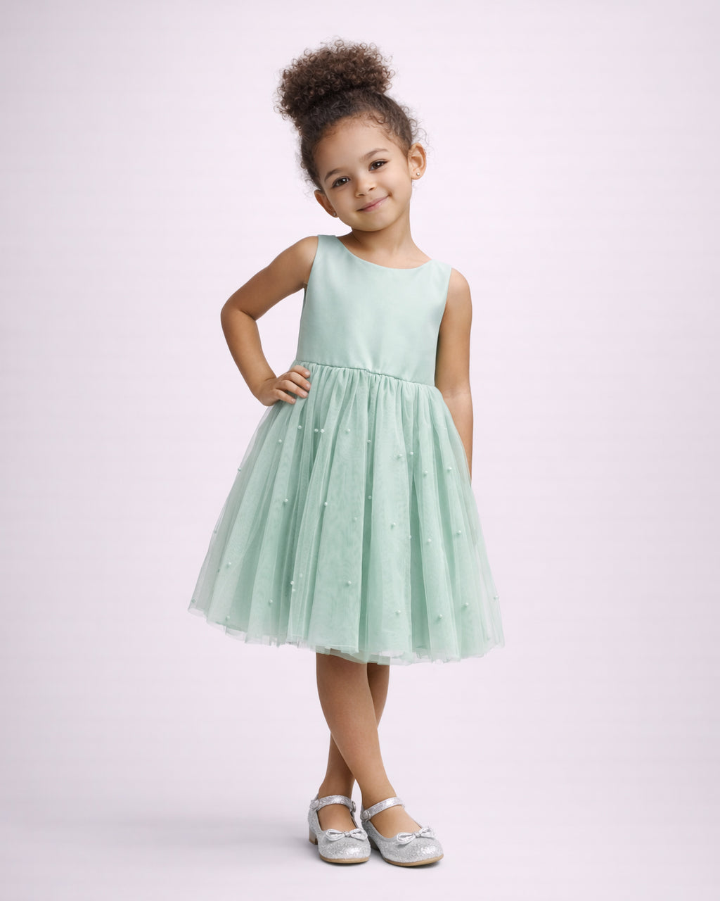 Stella - Robe enfant en tulle à perles vert sauge