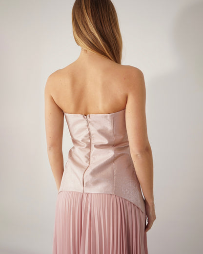 Longue Robe Rose Poudrée Plissée