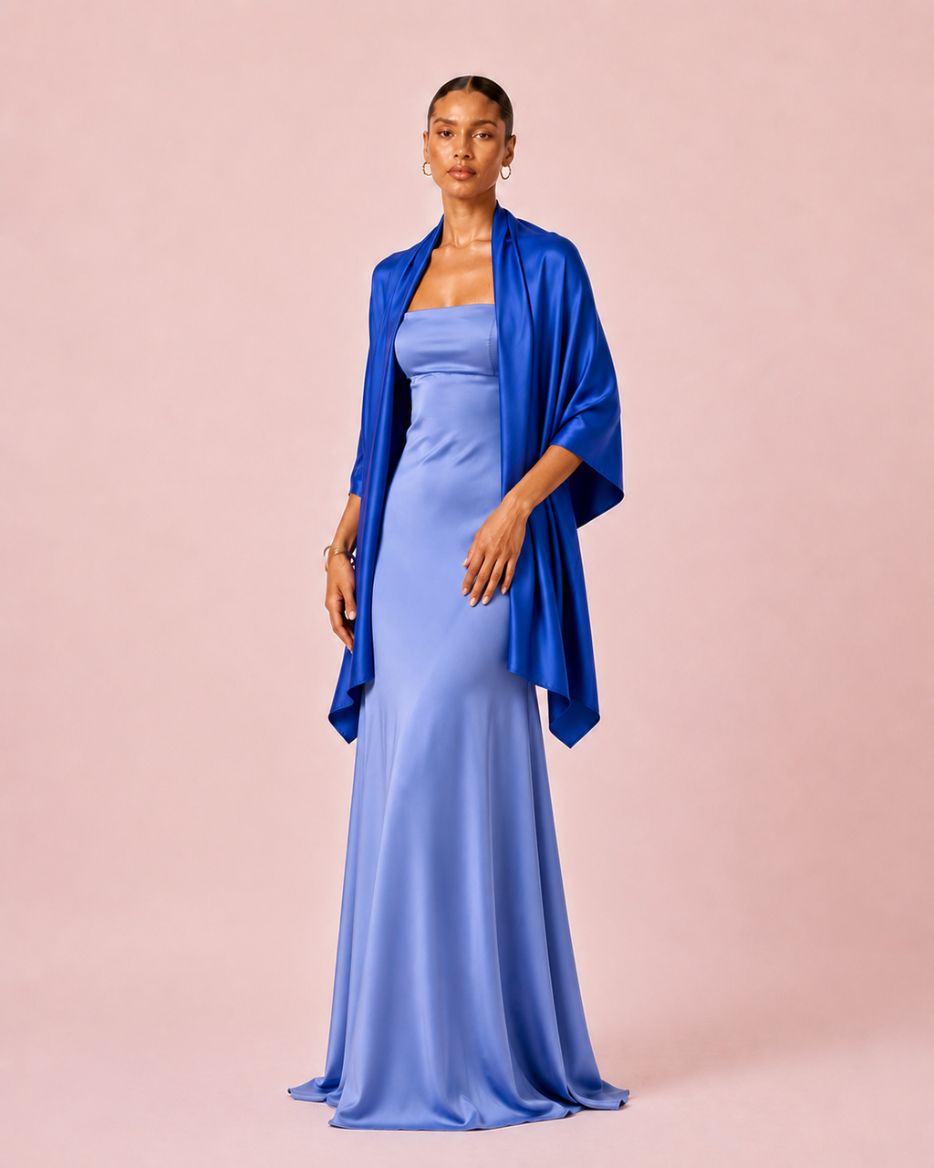 Étole bleu roi satinée