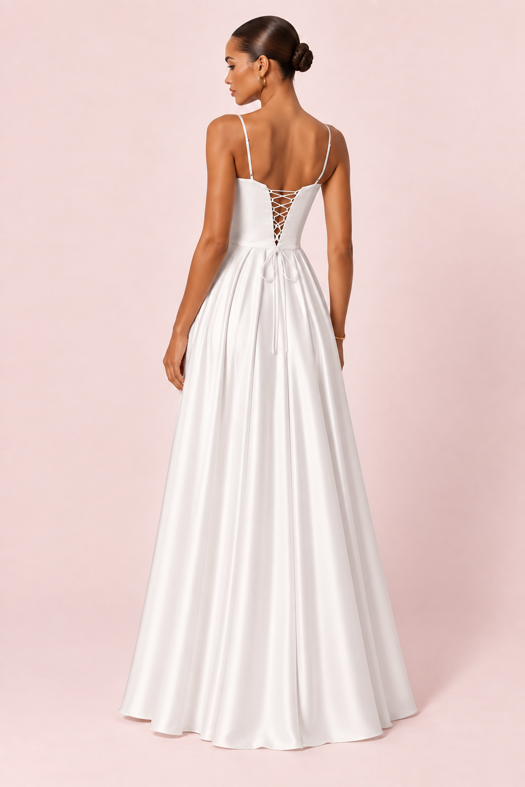 Eva - Robe corset en satin blanche