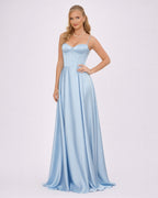 Eva - Robe corset en satin bleu ciel