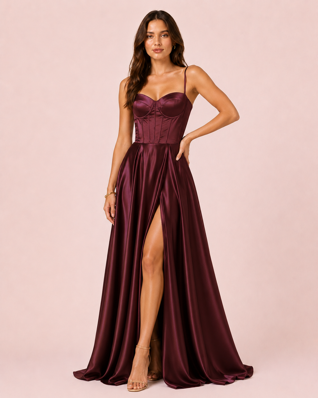 Eva - Robe corset en satin bordeaux