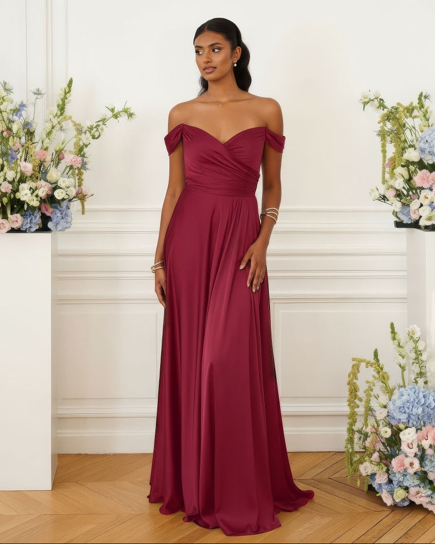 Romy - Robe à épaules dénudées bordeaux