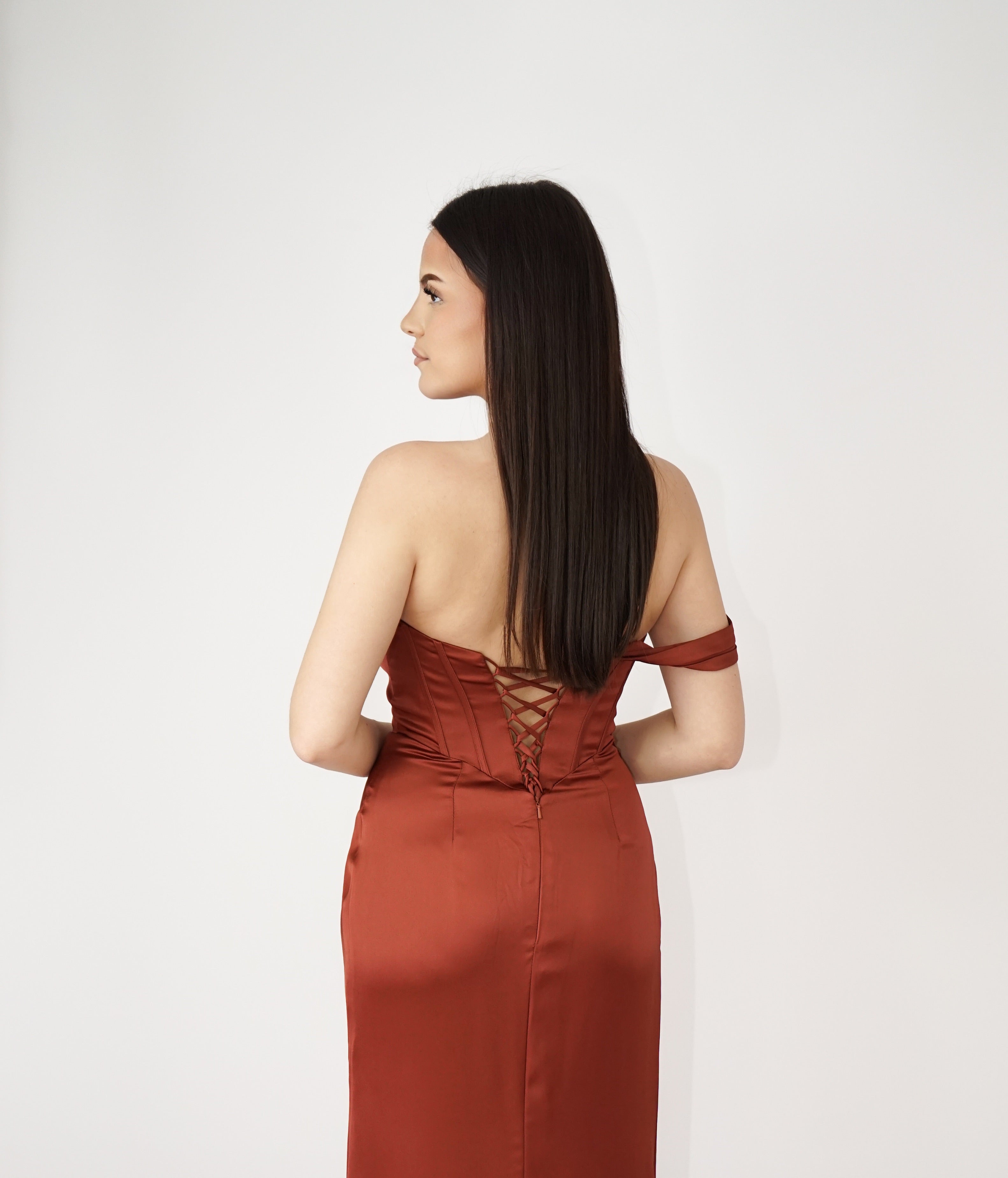 Nova Robe Corset Asymétrique En Satin Terracotta