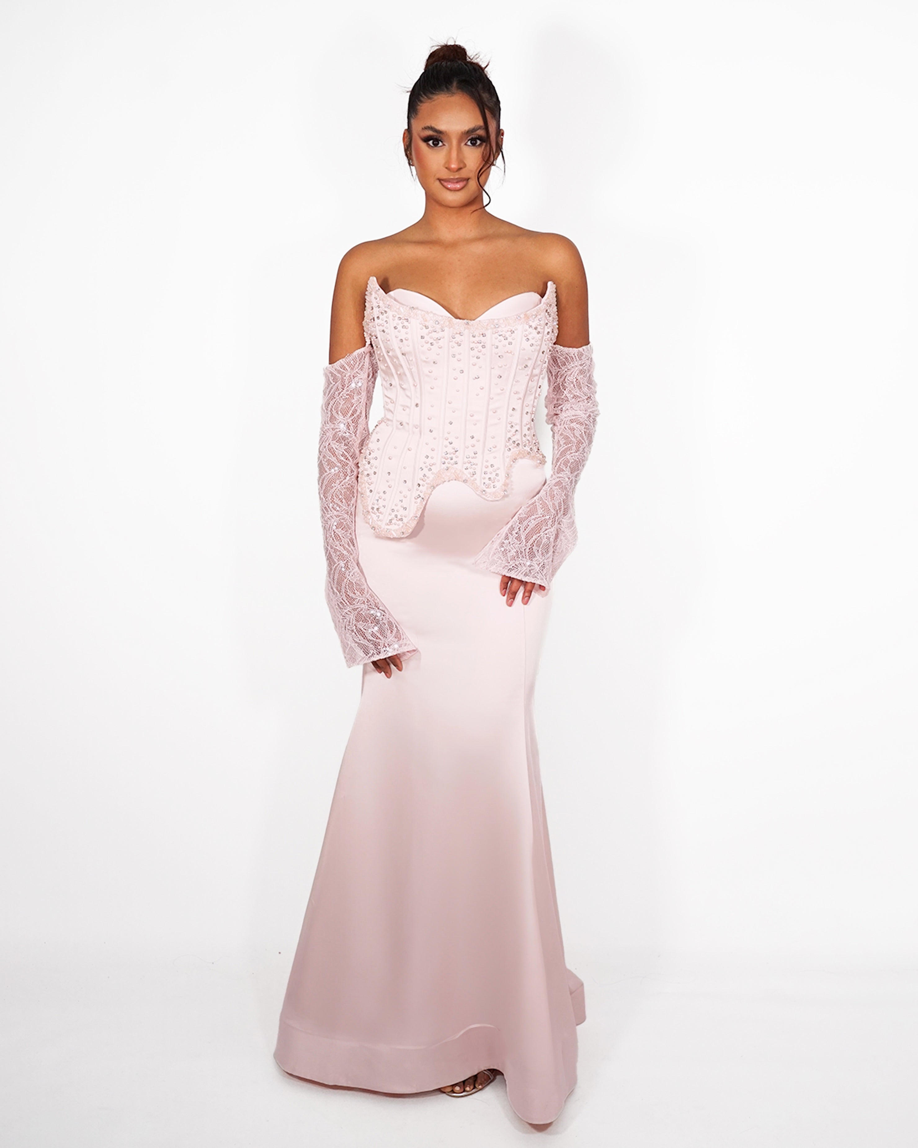Valentina - Robe longue perlée rose poudré