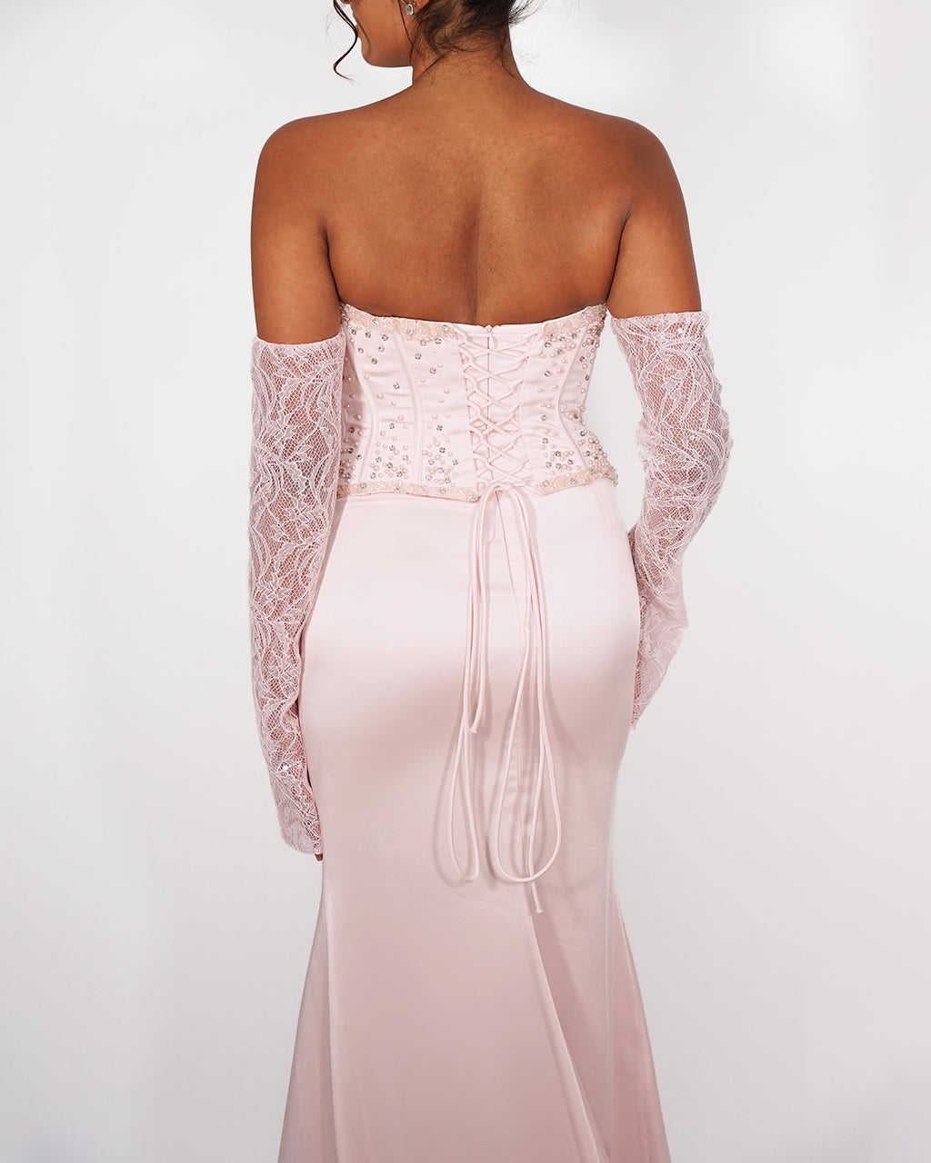 Valentina - Robe longue perlée rose poudré