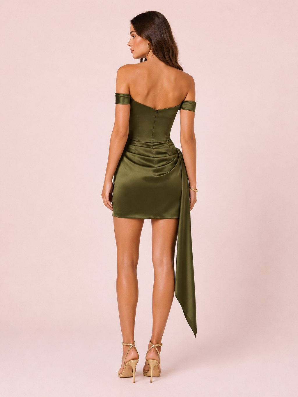 Manuela- Robe courte satinée vert olive