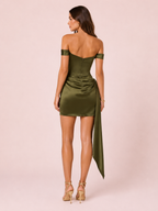 Manuela- Robe courte satinée vert olive