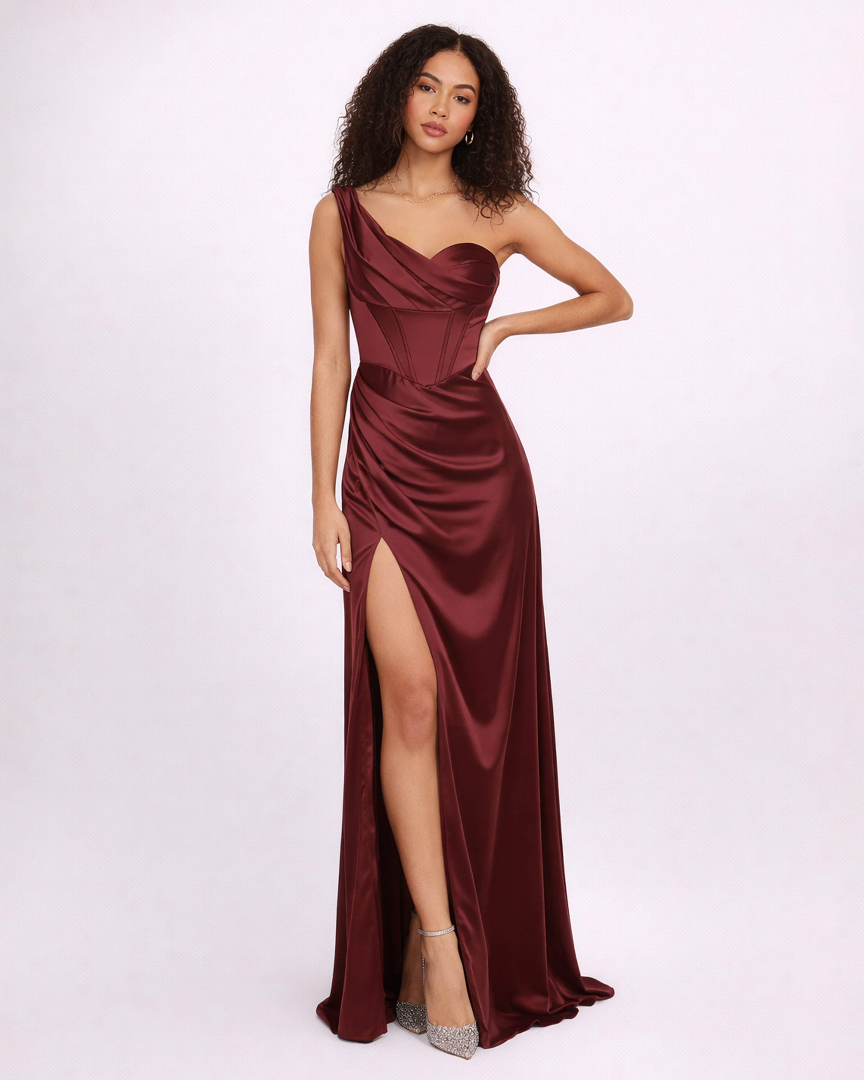 Nova Robe Corset Asymétrique En Satin Bordeaux