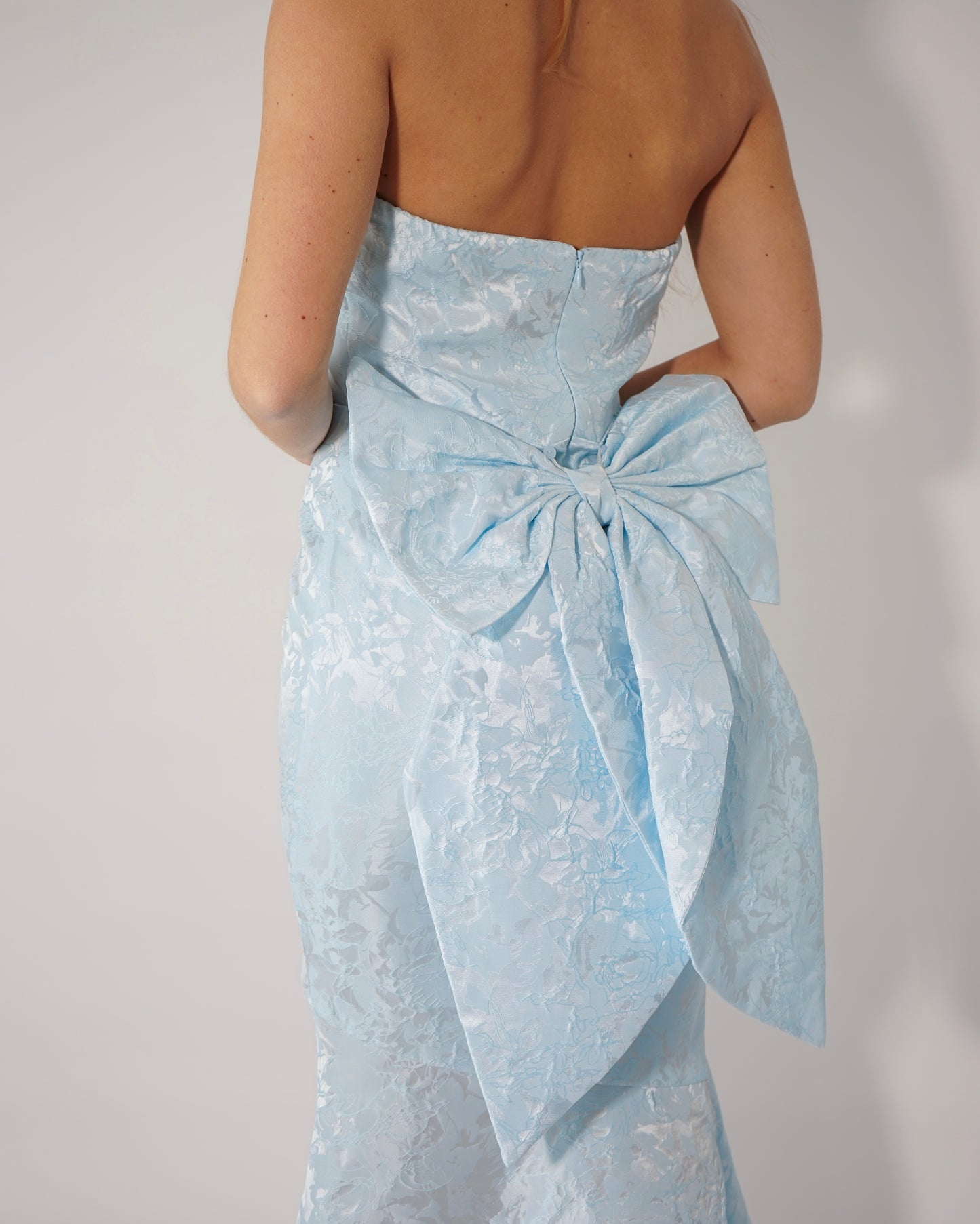 Robe Bustier Bleue A Noeud