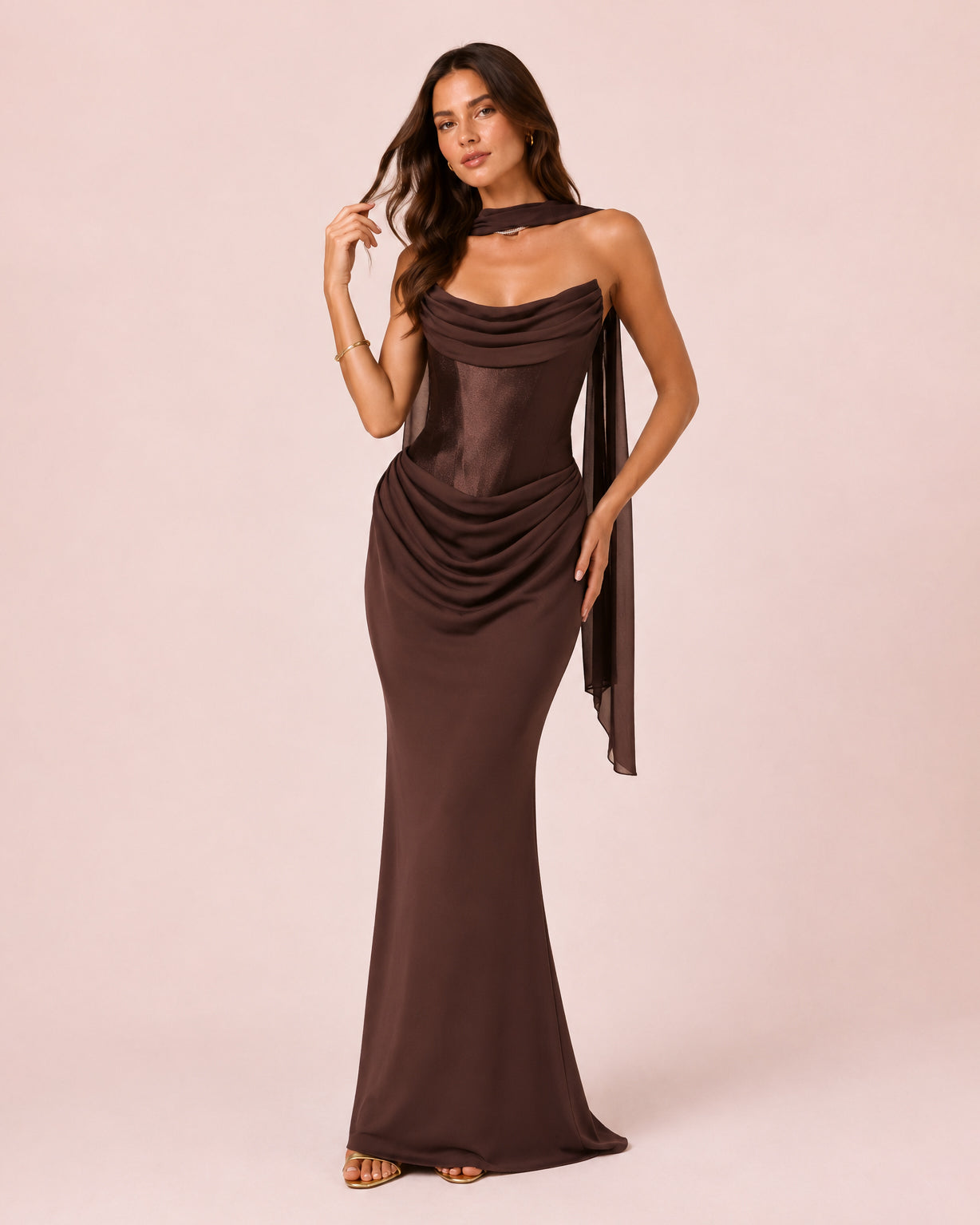 Suzane - Robe longue drapée marron