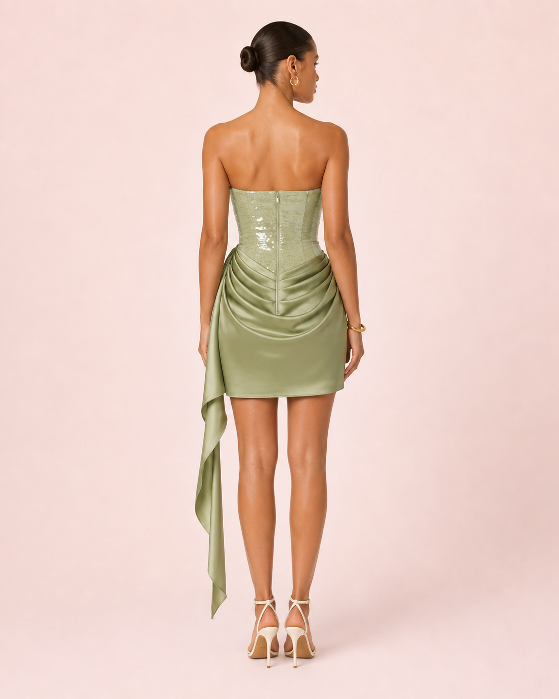 Stella - Robe courte à sequins vert sauge