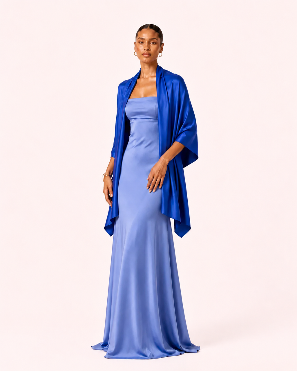 Étole bleu roi satinée