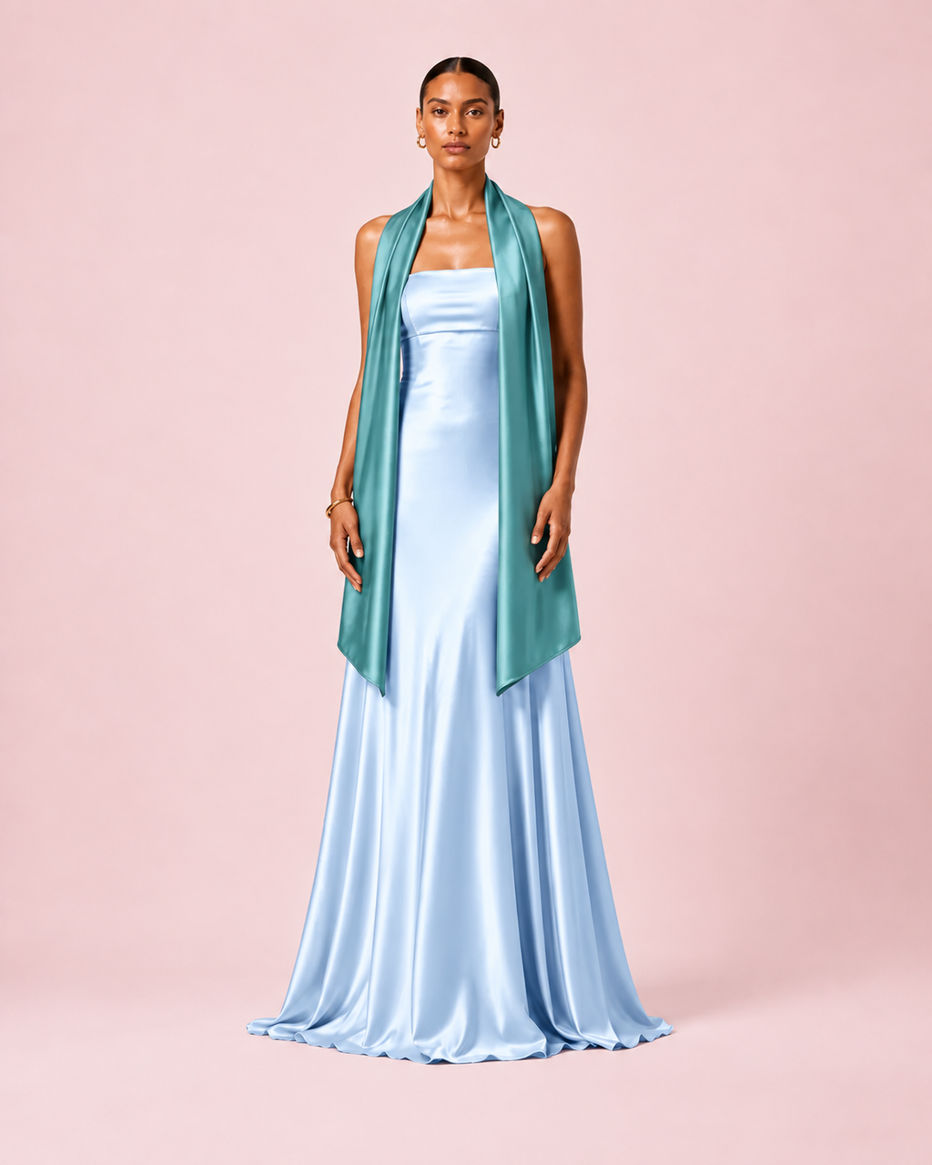 Étole turquoise satinée