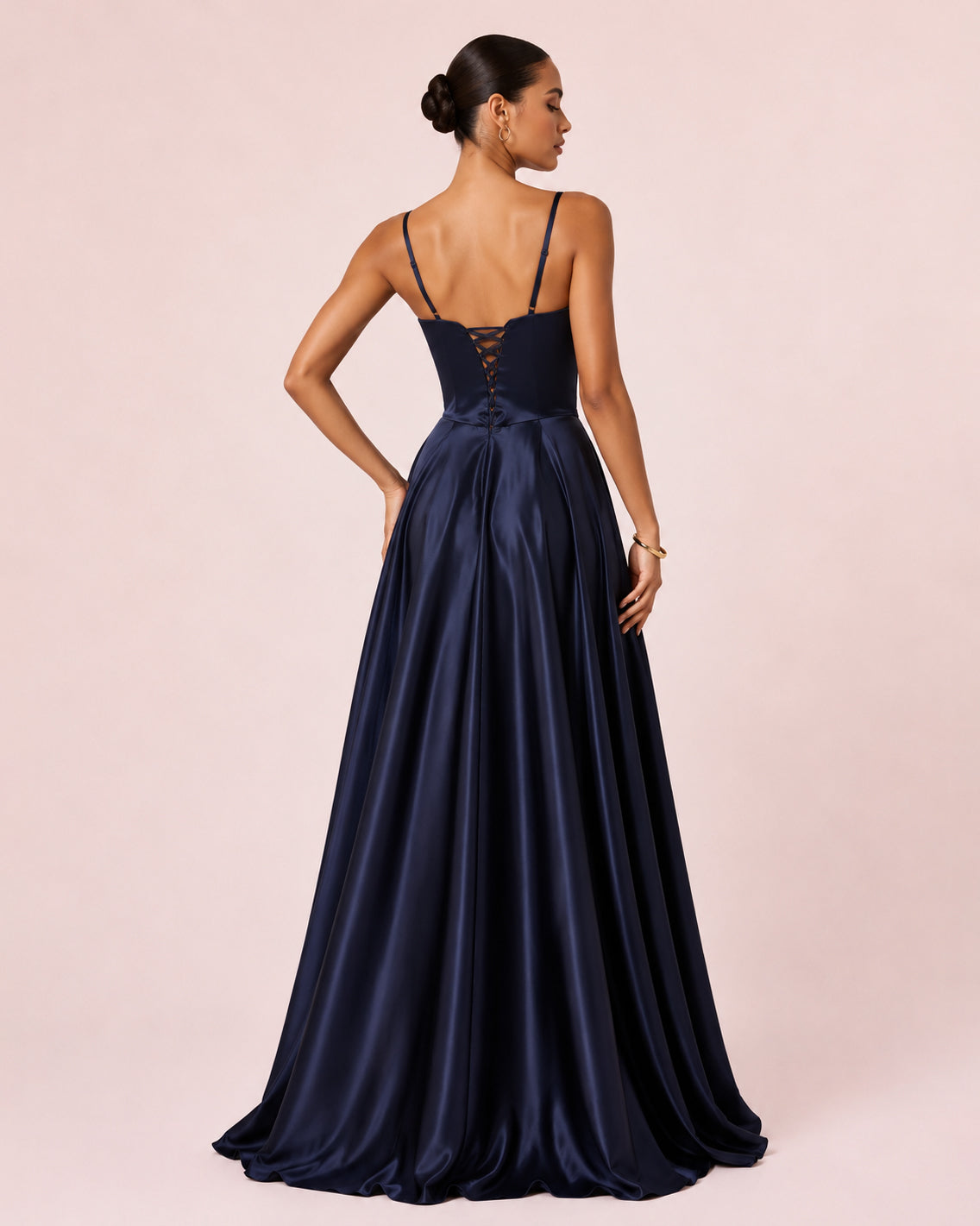 Eva - Robe corset en satin bleu marine