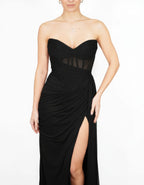 Mariana - Longue robe corset en mousseline noire