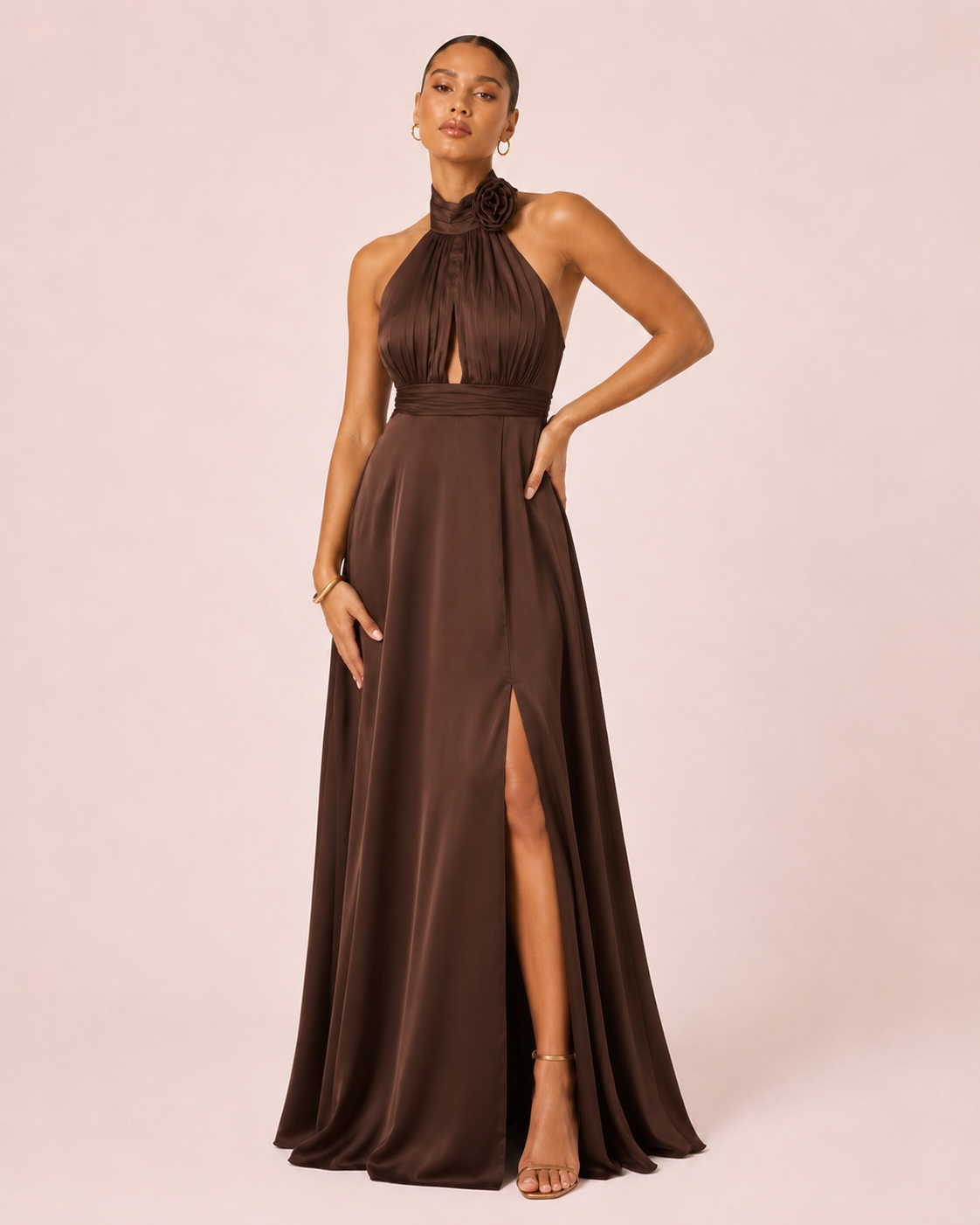 Rose - Longue robe satinée marron