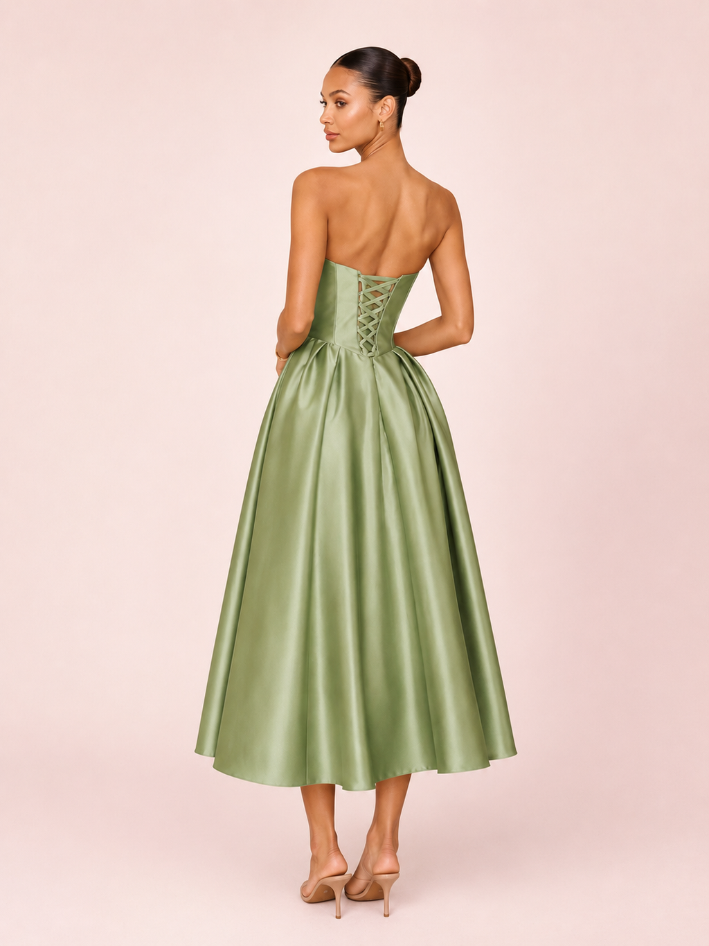 Andréa - Robe midi en satin vert sauge