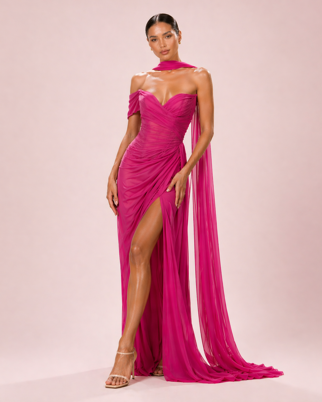 Valeria - Longue robe drapée asymétrique fuchsia