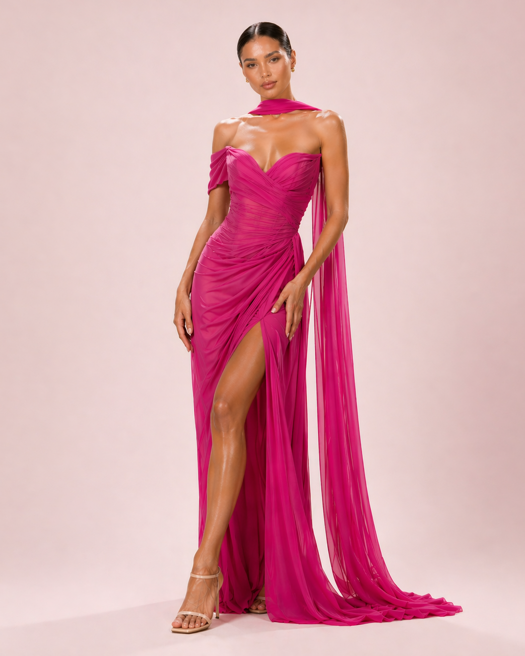 Valeria - Longue robe drapée asymétrique fuchsia