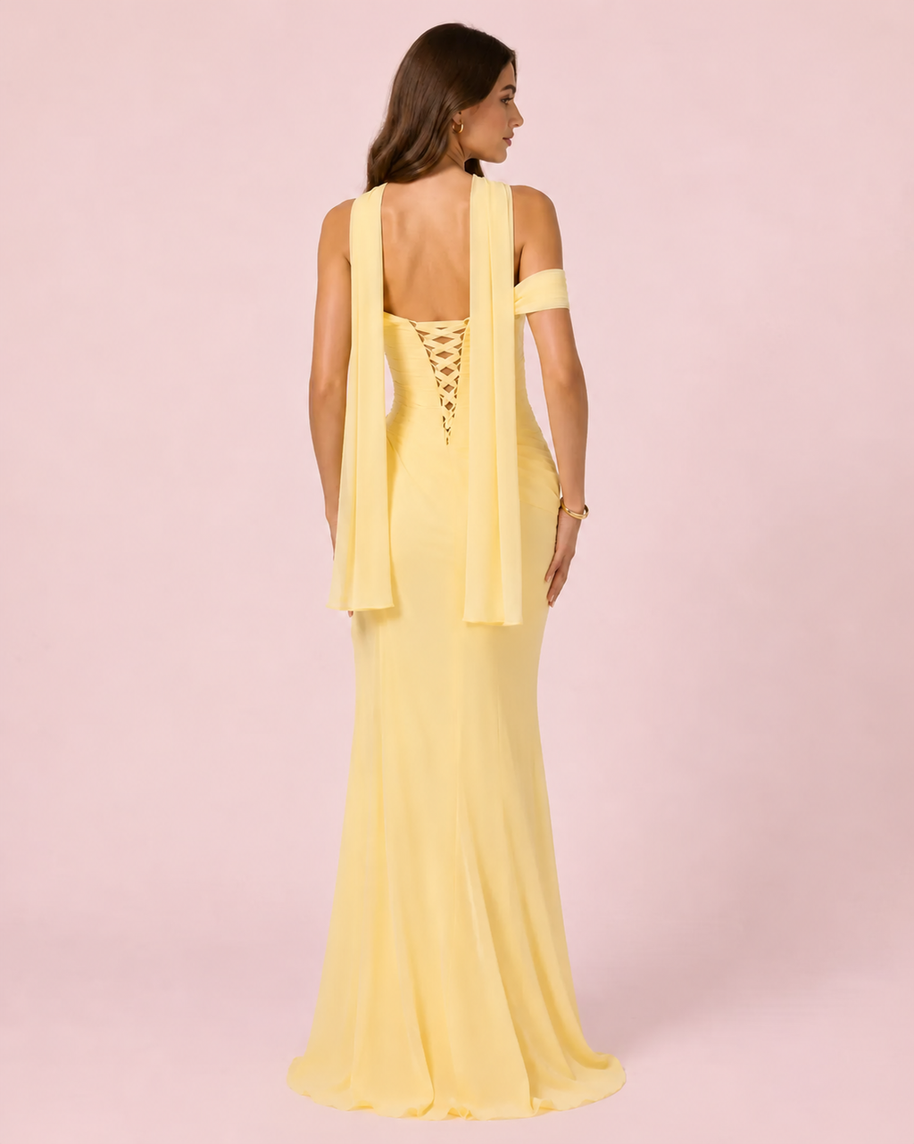 Valeria - Longue robe drapée asymétrique jaune