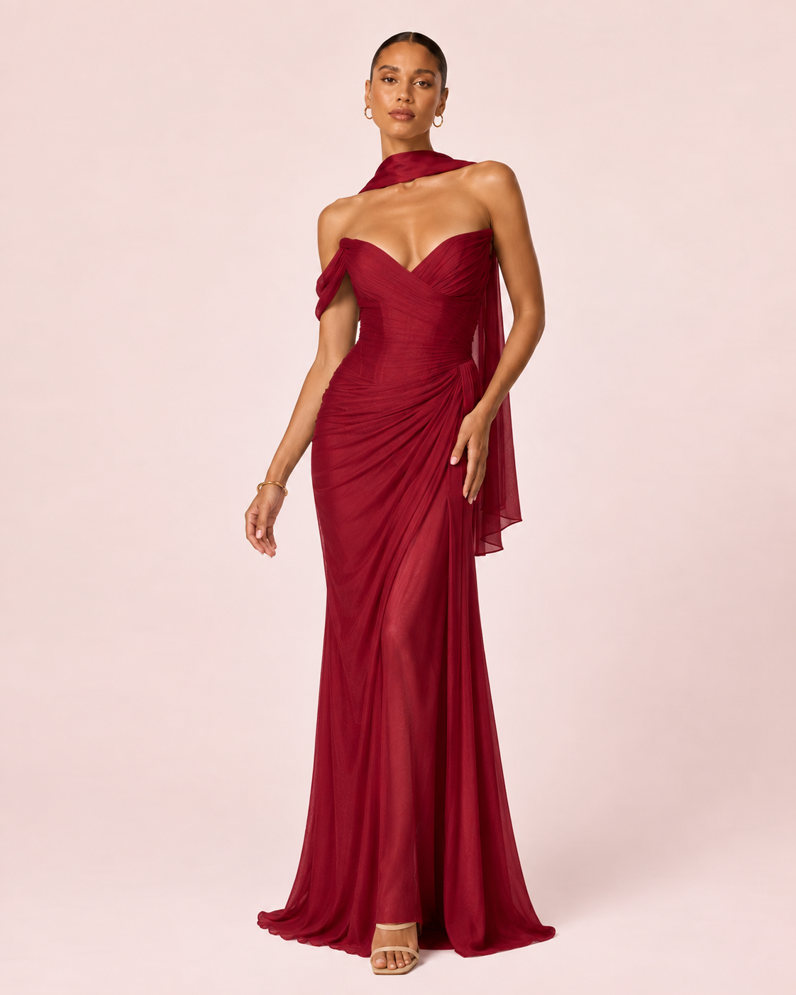 Valeria - Longue robe drapée asymétrique bordeaux